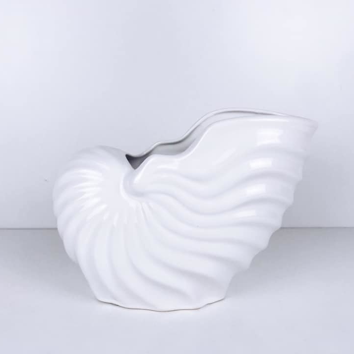 Ваза мушля кераміка біла VA-188