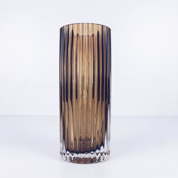 Ваза циліндр вузький рельєфна смужка коричнева скло VA-185