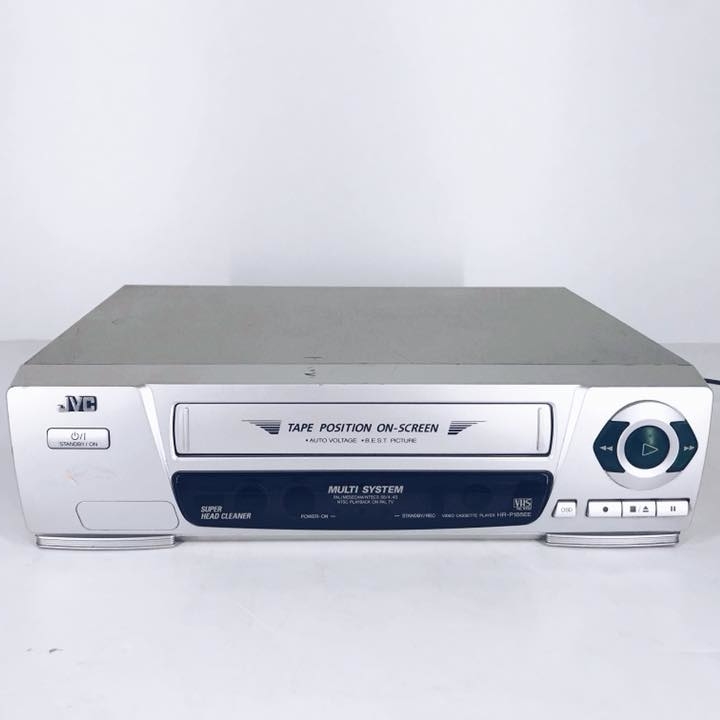 Відеомагнітофон касетний JVC срібло TV-019