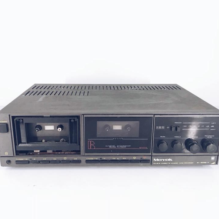 Магнітофон 2-касетний Маяк чорний AU-013