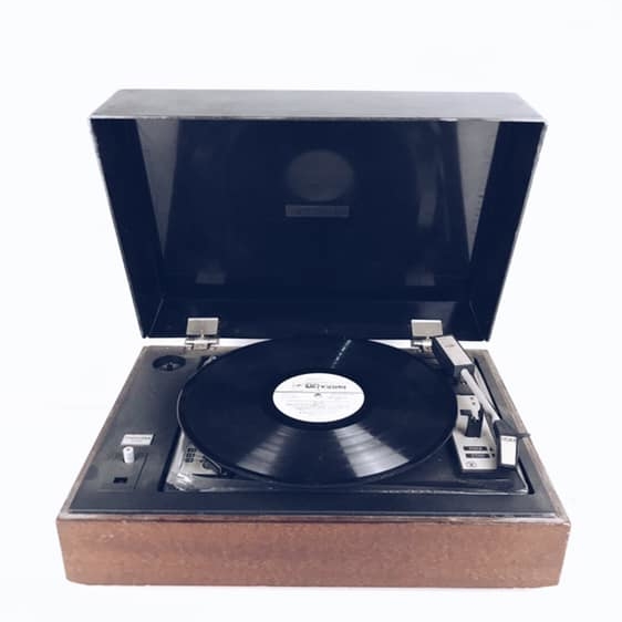 Програвач вінілу AU-026