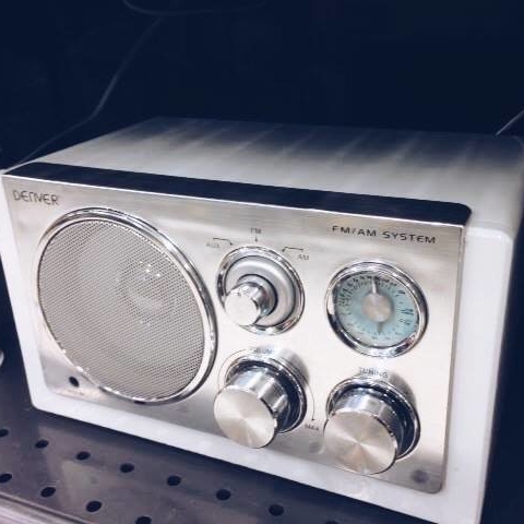 Радіо у ретро стилі сільвер FM-001