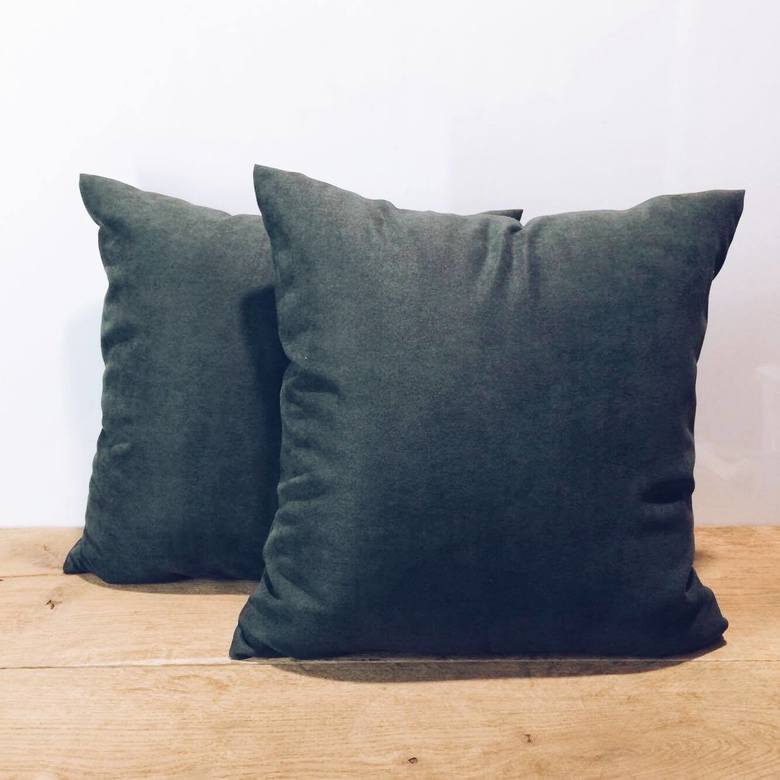 Подушка декоративна велюр темно-зелений PW-079