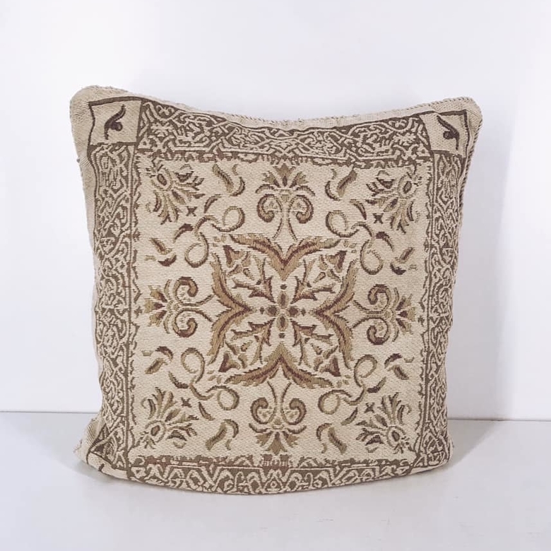 Подушка декоративна гобелен PW-180