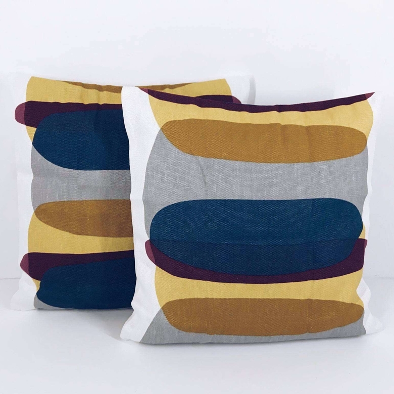 Подушка декоративна принт кольорові овали PW-091