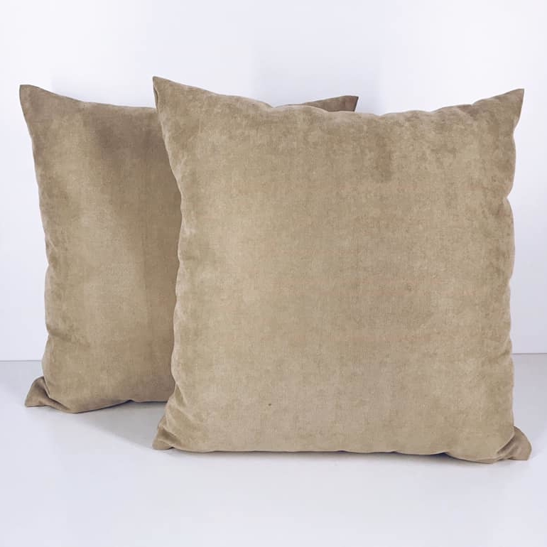 Подушка декоративна велюр беж PW-174