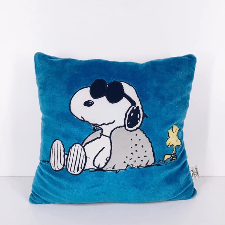 Подушка декоративна блакитна Снупі PW-168