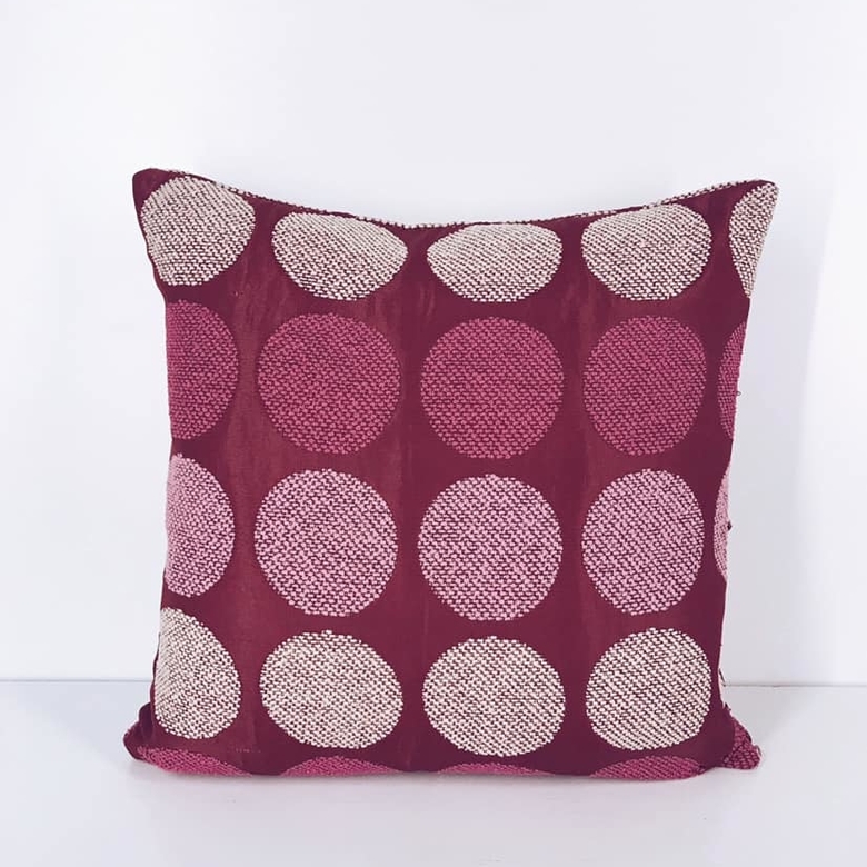 Подушка декоративна жакард коло малиновий PW-186