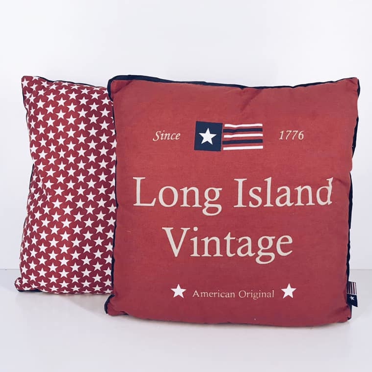 Подушка декоративна червона/беж у зірках в американському стилі PW-225