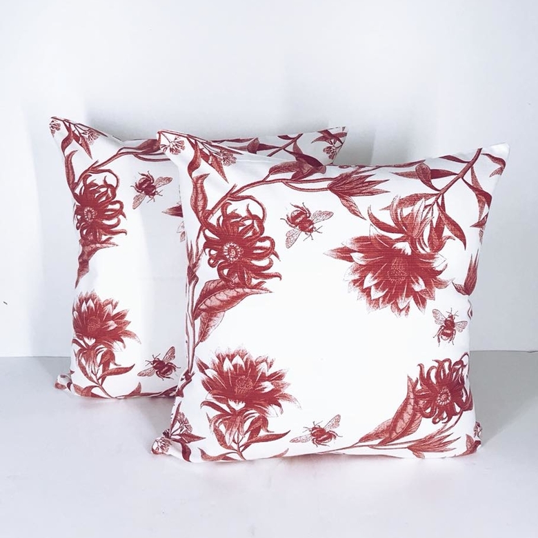 Подушка декоративна вишневі квіти PW-131