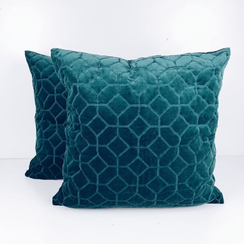 Подушка декоративна велюр смарагд об'ємний геометричний візерунок PW-299