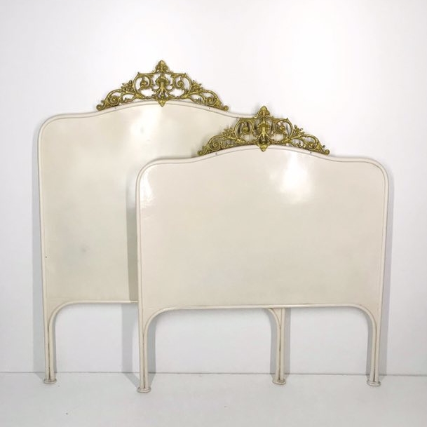 Ліжко 1-спальне 90х190 старовинне метал білий/золото BD-002