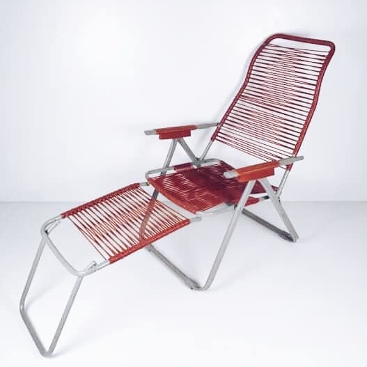 Шезлонг червоний метал/пвх GF-009