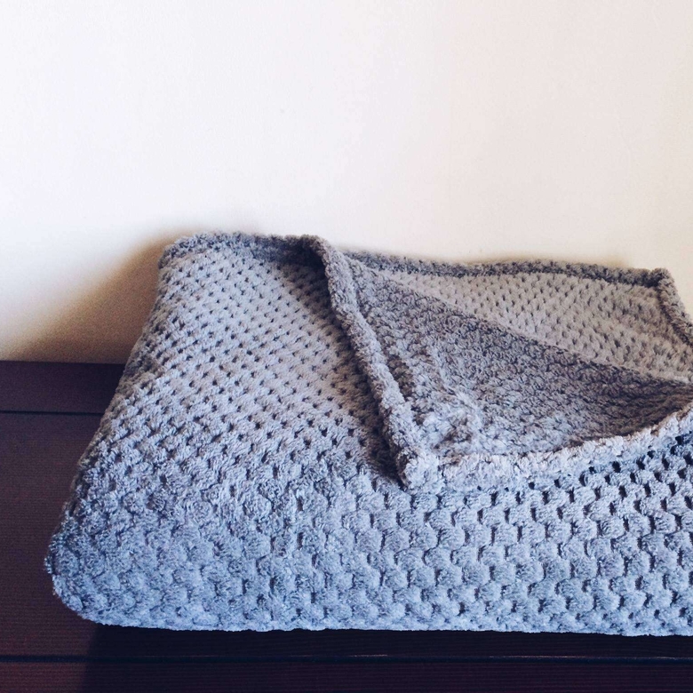 Плед сірий короткий фактурний ворс WR-009