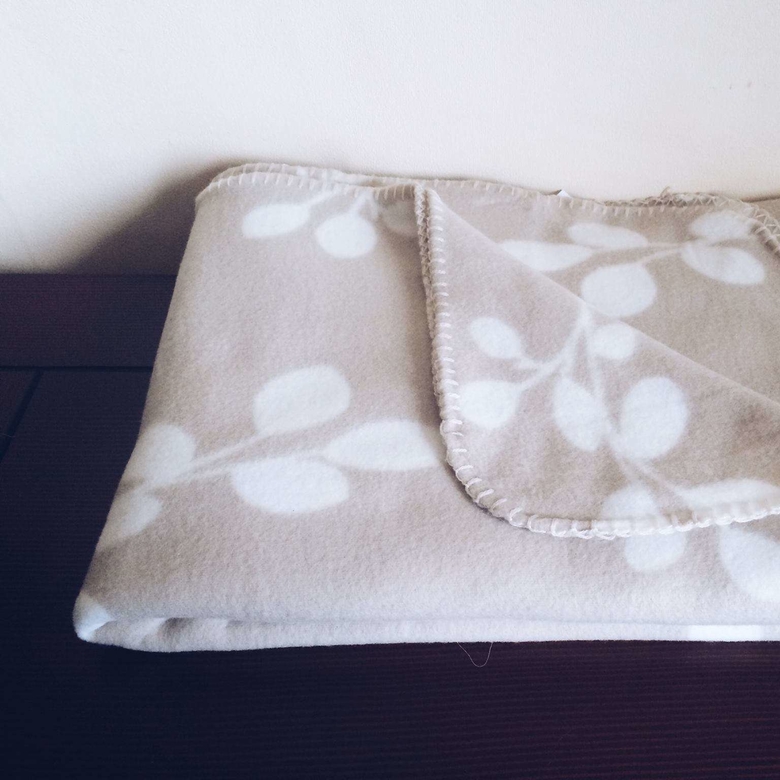 Плед фліс беж/білий рослинний принт WR-028