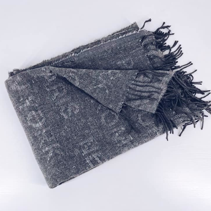 Плед сірий меланж зі шрифтами WR-063