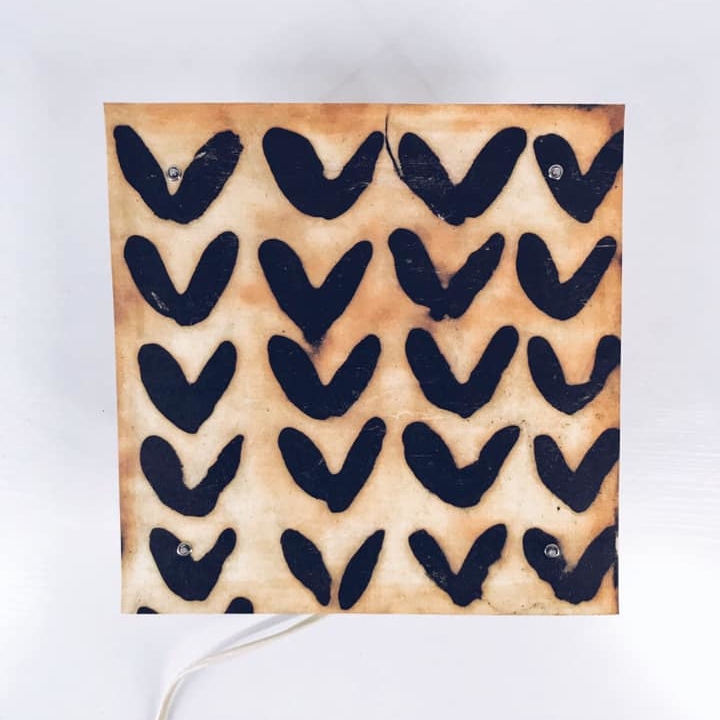 Світильник настінний квадратний зі змінними панелями LW-006