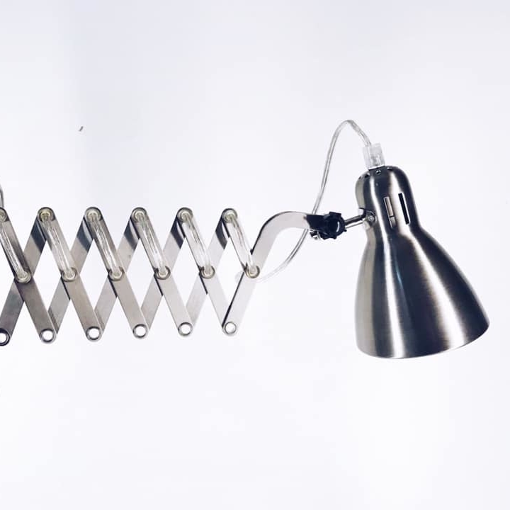 Світильник настінний регульована довжина вильоту метал LW-011