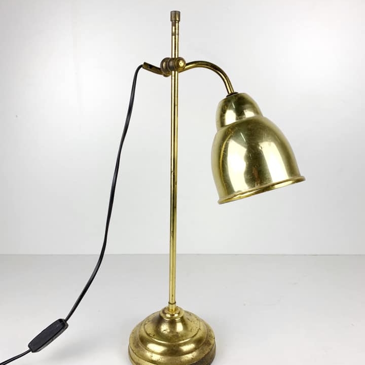 Лампа настільна вінтаж з регулюванням по висоті метал золото LT-136