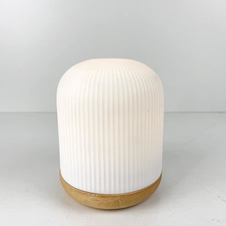 Світильник LED білий настільний малий LT-141