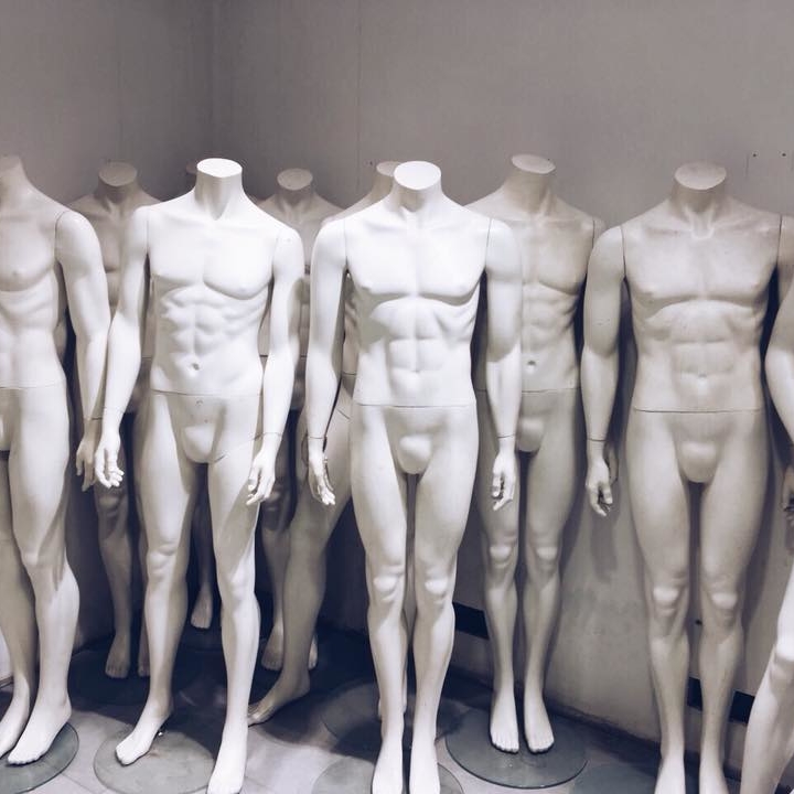Манекен чоловічий білий повний зріст