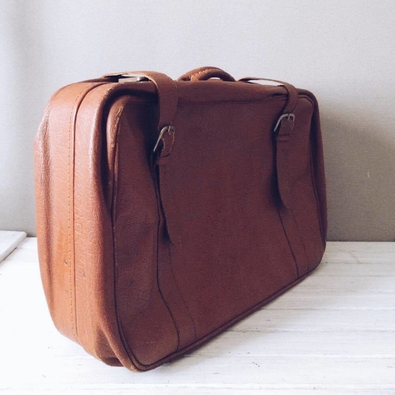 Валіза вінтаж з пасками руда шкіра VL-007