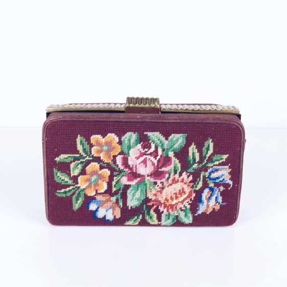 Театральна сумочка вінтаж з вишивкою VL-053