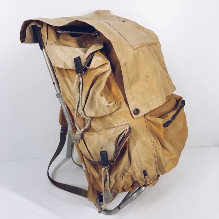 Рюкзак туристичний з рамою вінтаж охра MB-014