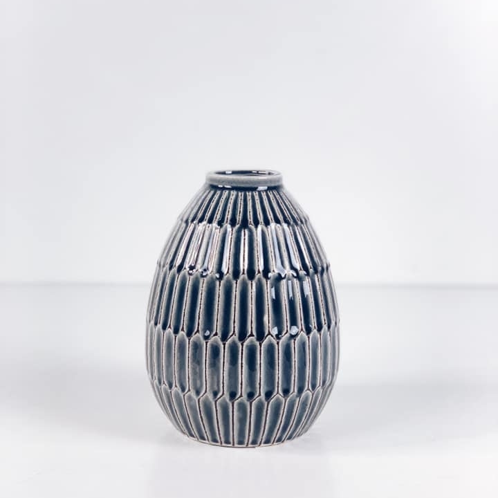 Ваза мала кераміка рельєф сіра VA-299