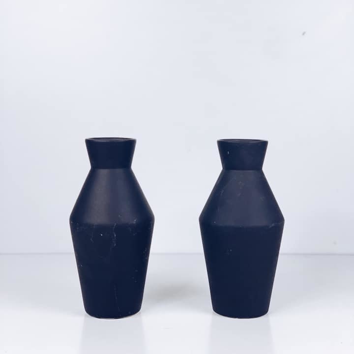 Ваза чорна мат кераміка VA-291