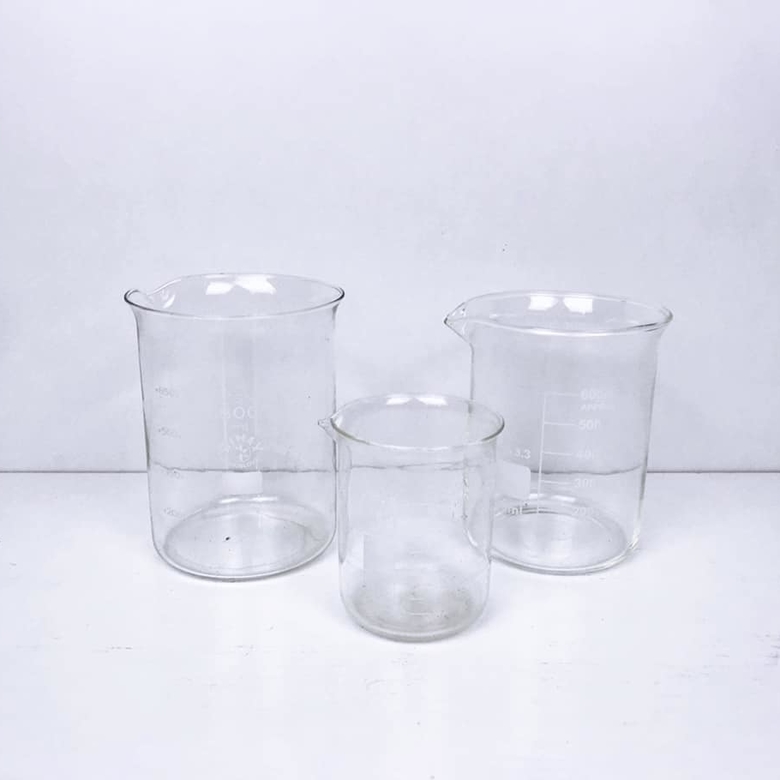 Мірна склянка лабораторна велика/середня прозоре скло