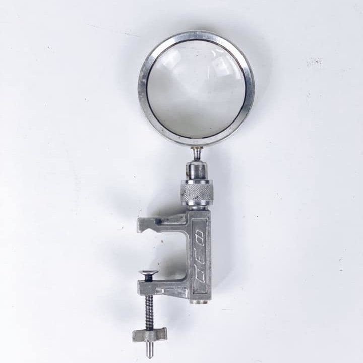 Лупа на струбцині сільвер