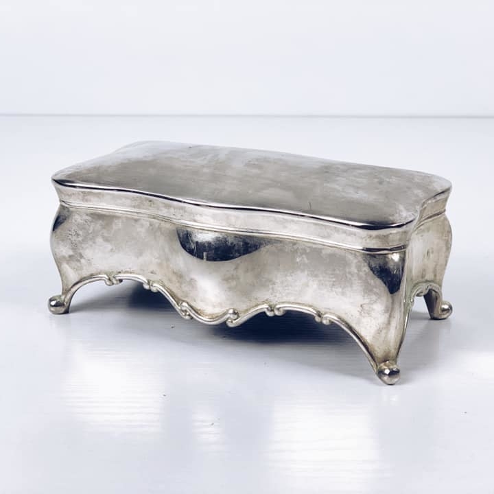 Скринька вінтаж на ніжках прямокутна сріблення