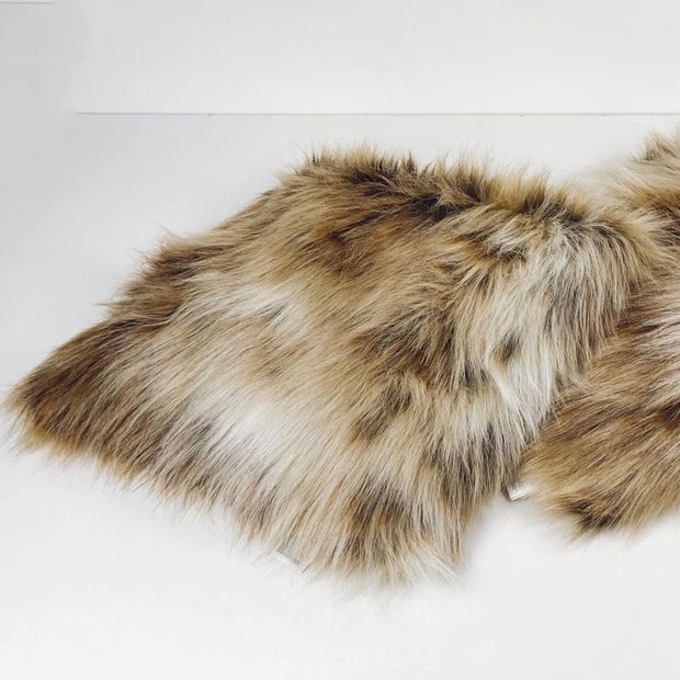 Подушка штучне хутро PW-322