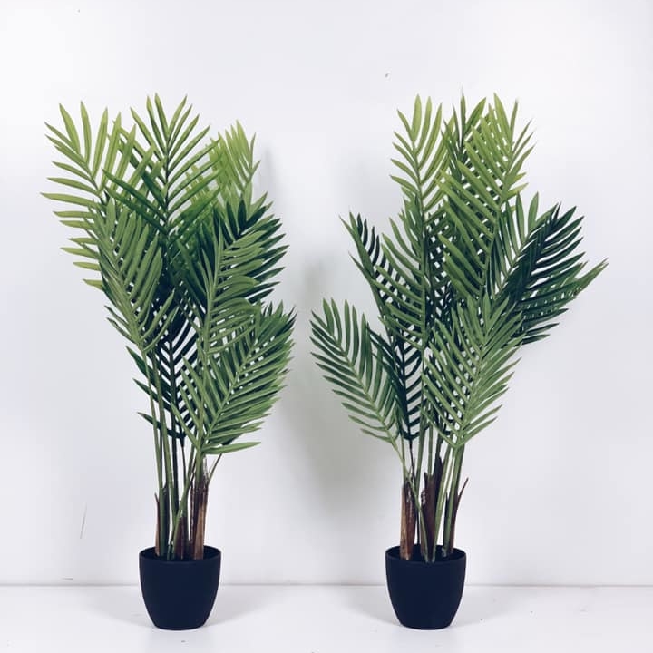 Фенікс штучний у чорному вазоні середній FW-092