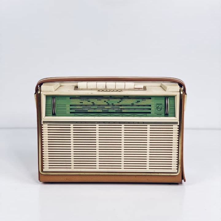 Радіо вінтаж FM-045