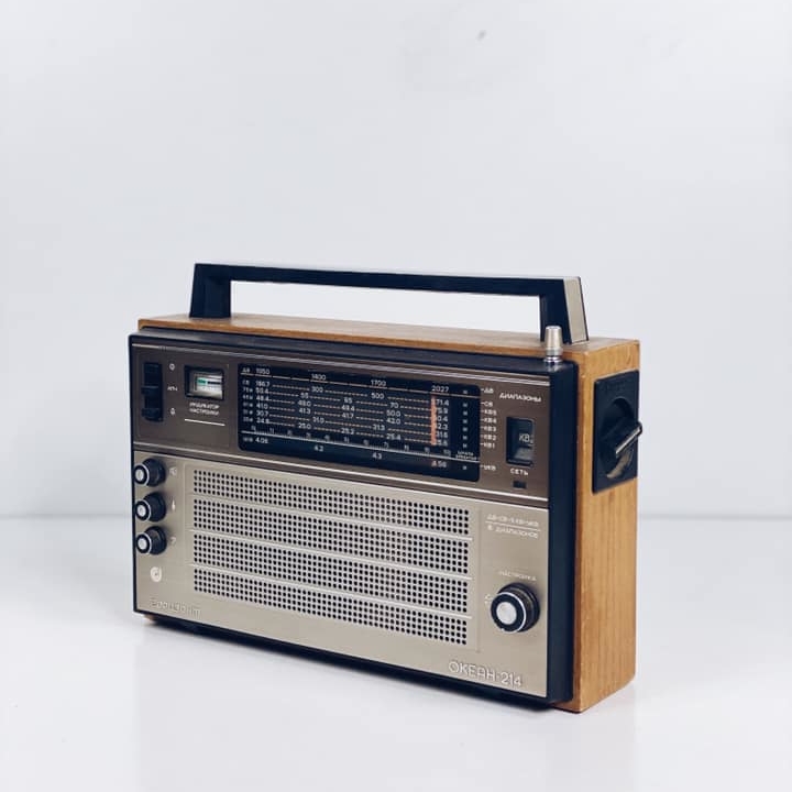 Радіо вінтаж FM-042