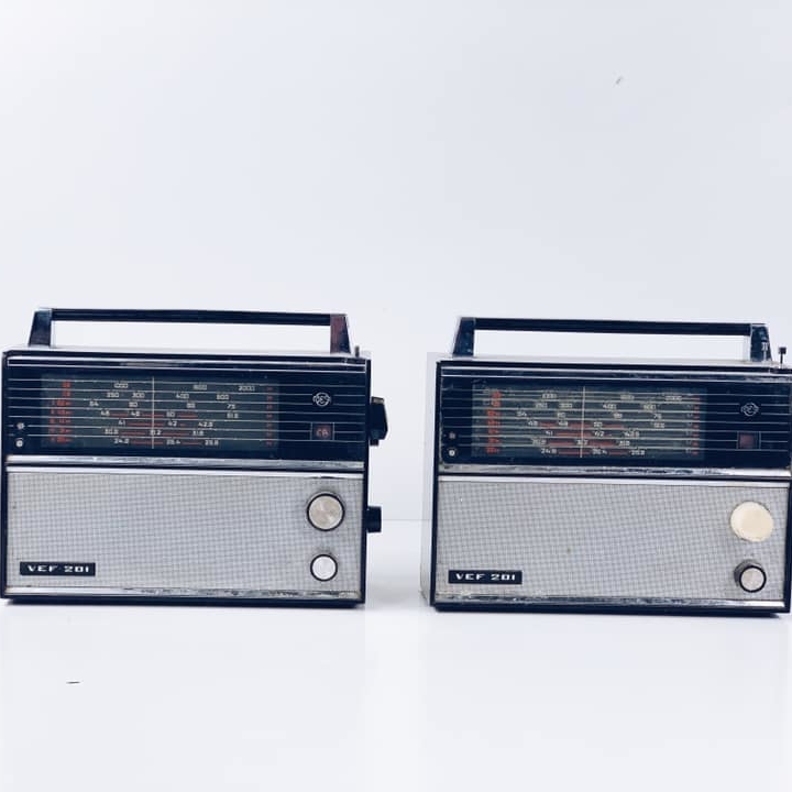 Радіо вінтаж FM-032