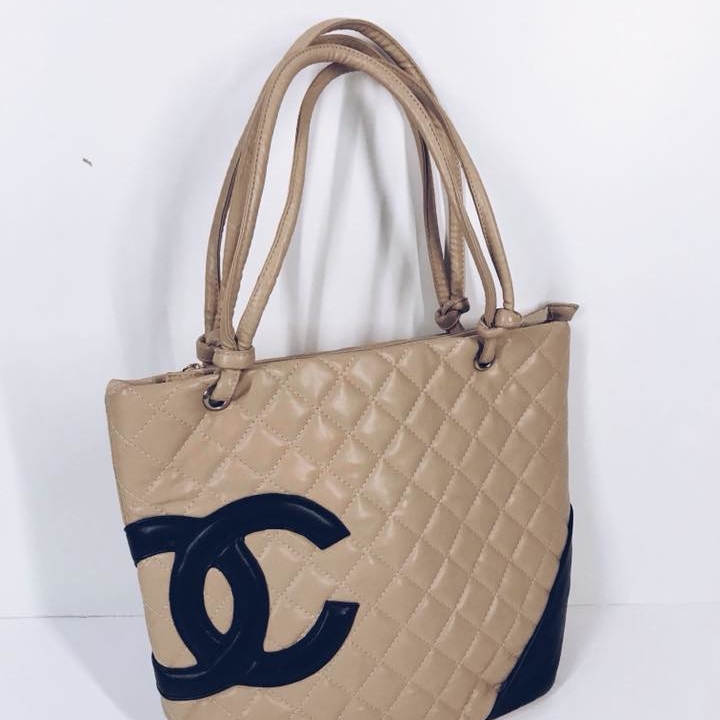 Сумка жіноча стьобана беж MB-043