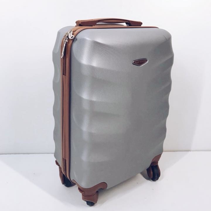 Валіза пластик сірий/коричневий ML-026