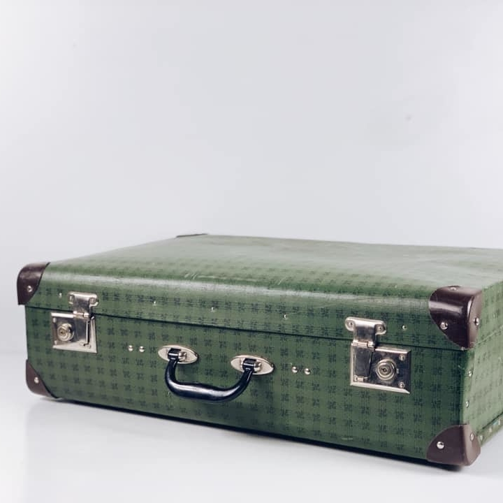 Валіза вінтаж зелена з візерунком VL-071