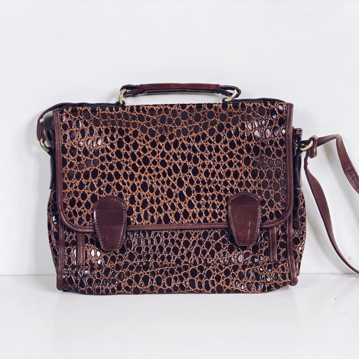 Сумка жіноча вінтаж крокодил лак коричневий VL-084