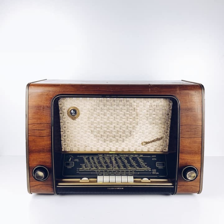 Радіоприймач вінтаж FM-025