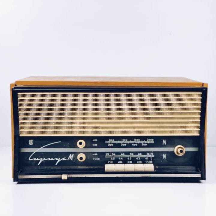 Радіоприймач вінтаж FM-029