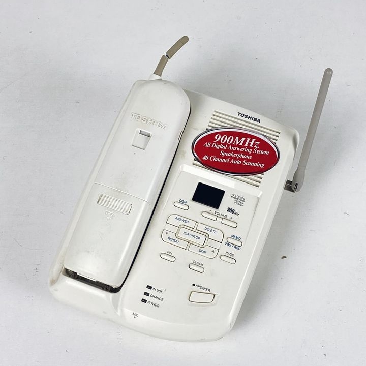 Телефон білий Toshiba PH-007