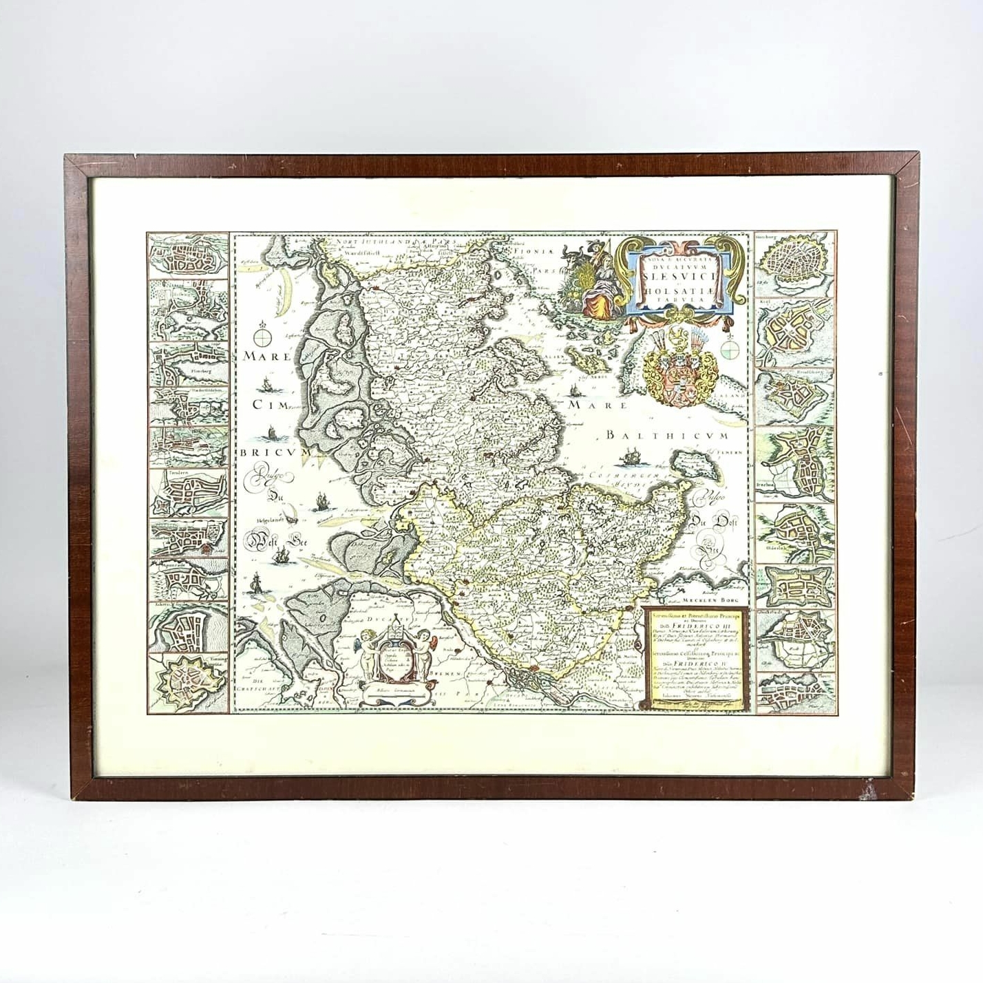 Стара мапа у дерев'яній рамці AR-279