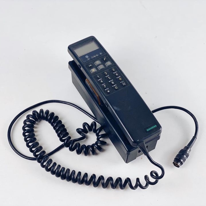 Телефон супутниковий автомобільний з базою PH-042