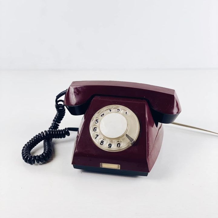 Телефон вінтаж вишневий PH-098