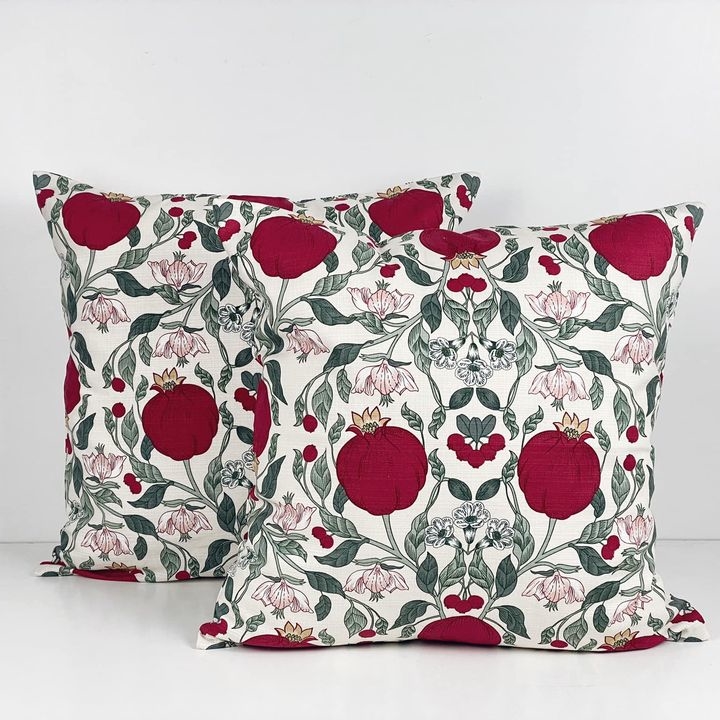 Подушка декоративна принт Гранати PW-335