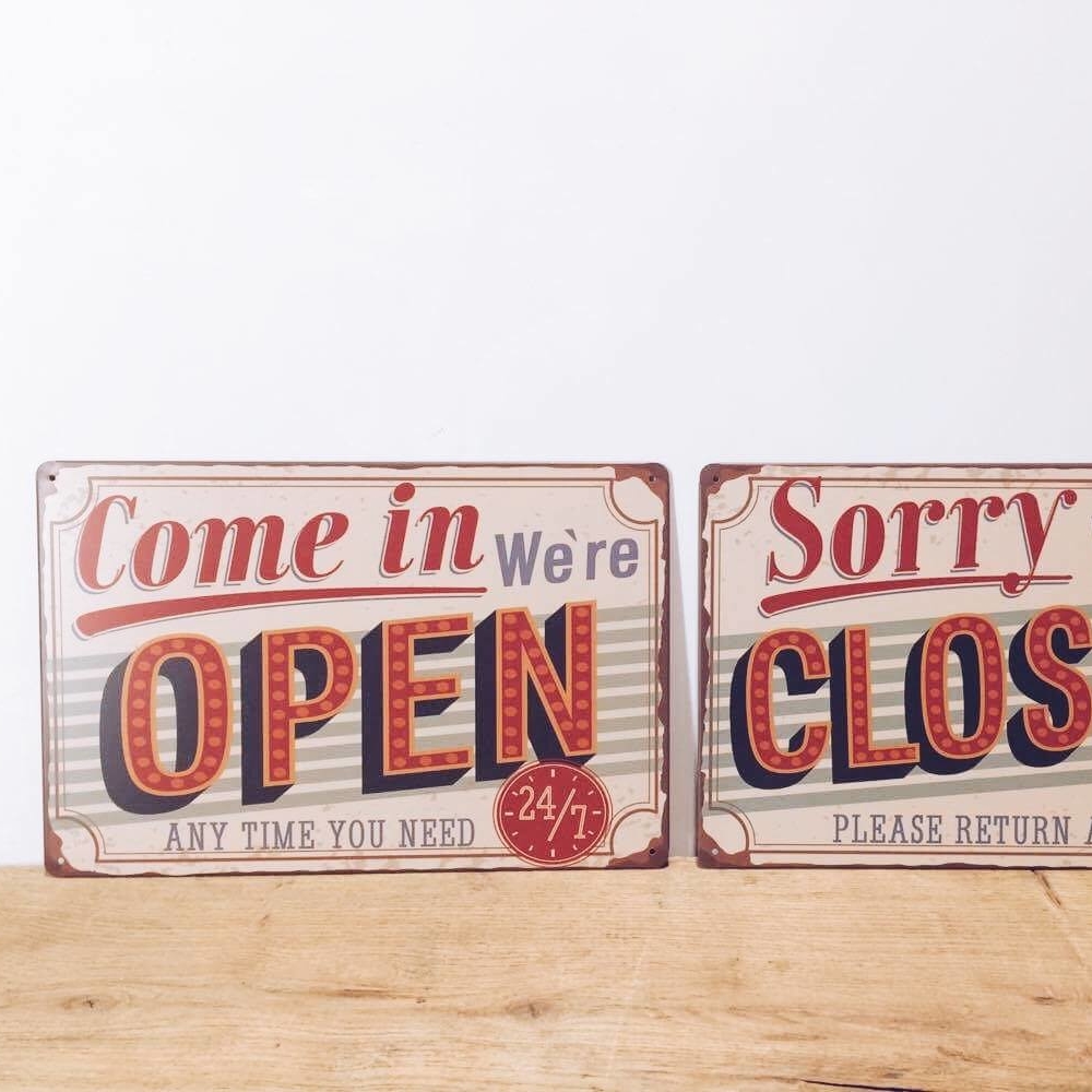 Табличка Open/Closed у ретро стилі на металі AR-213